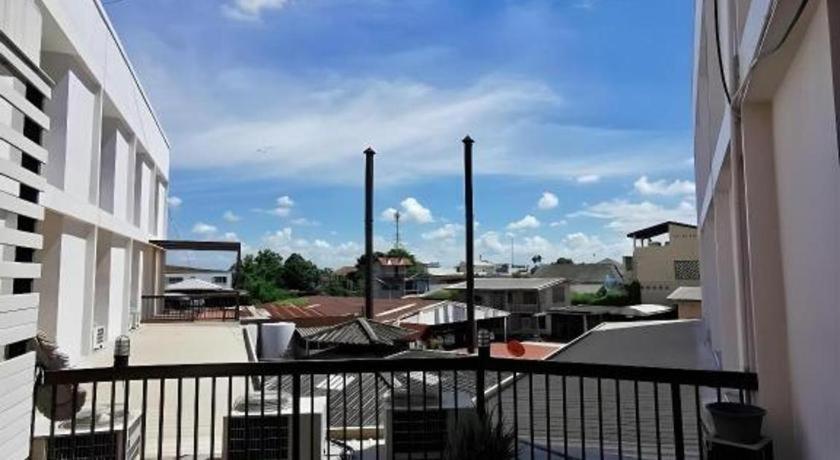Supak Hotel Kalasin Exterior foto