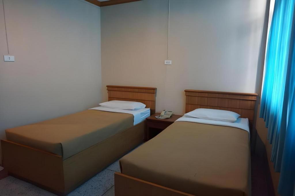 Supak Hotel Kalasin Exterior foto