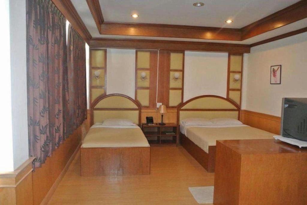 Supak Hotel Kalasin Exterior foto